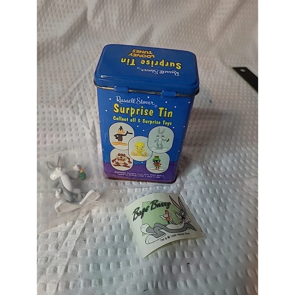 Vintage 1997 Russell Stover Candies Looney Tunes Surprise Tin With Bugs Bunny